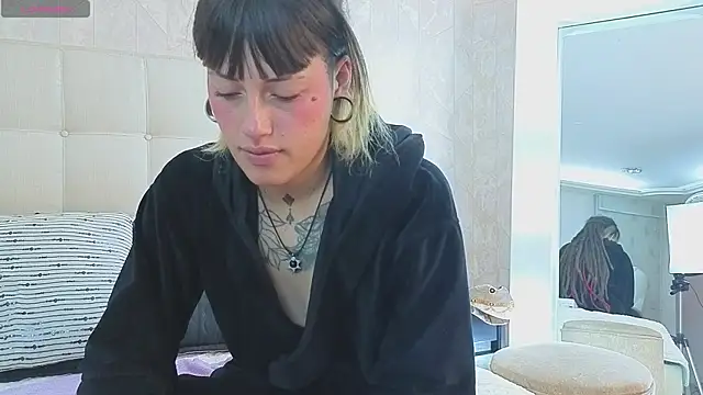 _sharlotte777 webcam