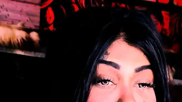 indian_dreamgirl webcam