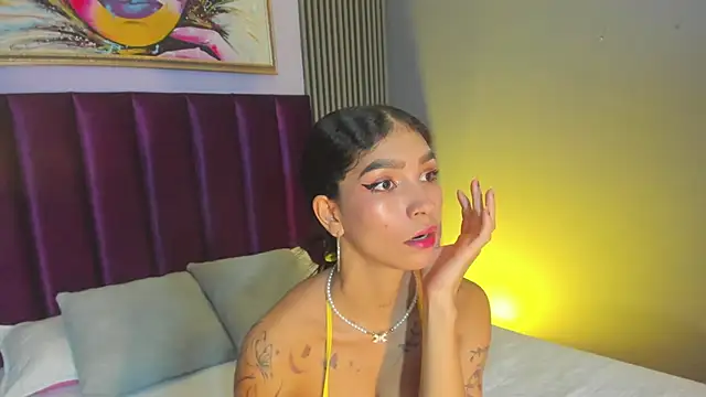 LauraAristizabal webcam