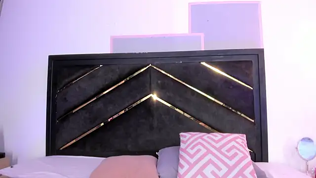 april_jones05 webcam