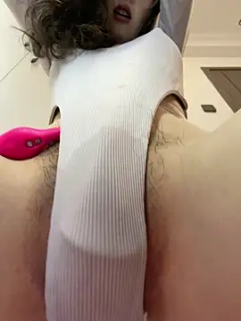 美女meimei_x在线直播