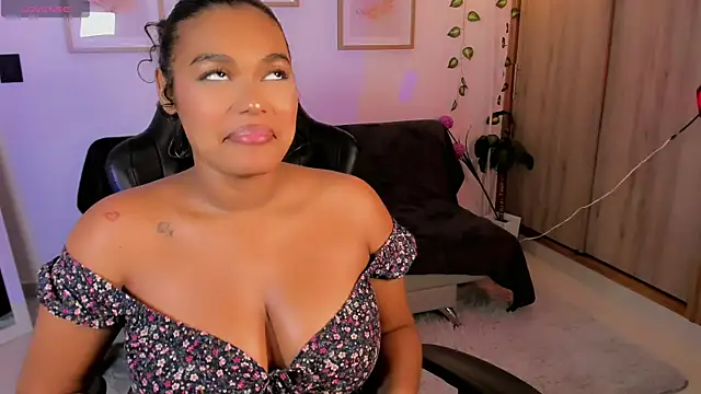 aleja_montiel__ (F young) - The last tip controls 2 toys for 3 minut