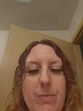 TattedMamaXOXO webcam