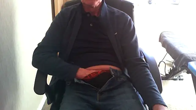 rogpb (M grandpa) - #balds #big-cocks #bisexuals #cheapest-privates #cuckold #grandpas #hd #recordable-privates #recordable-publics #skinny #small-audience #top #uk-models #white