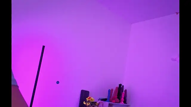 25sweetlilbunny webcam