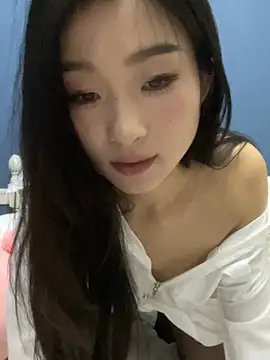 美女XiaoGui10在线直播