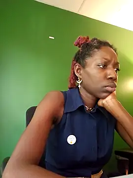 oliviaprettypussy webcam