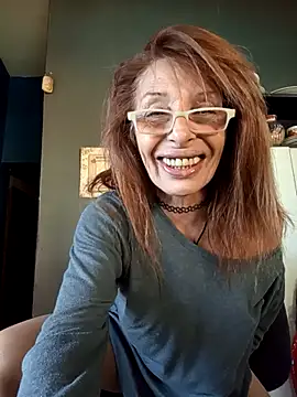 Webcam Model (FrozenWaffle)  is live.Free join now!