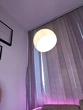 maya-jhons (F teen) - fingers in the pussy