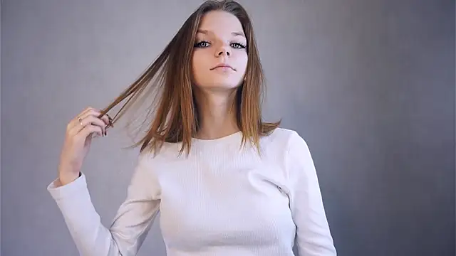 janelleteklu (F teen) - Can I pose with my lithe body?^^