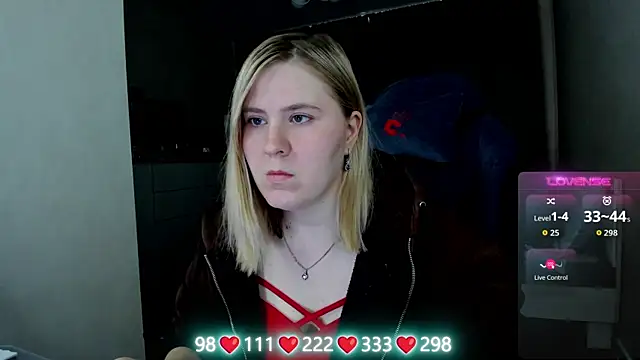 olivia_munk (F young) - top off