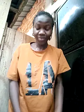 Black_juicy24 webcam