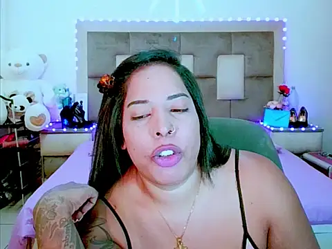 indiantopaz694u webcam