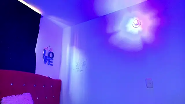 Husbands_Horny webcam