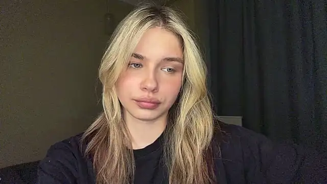 EarthaStinett webcam