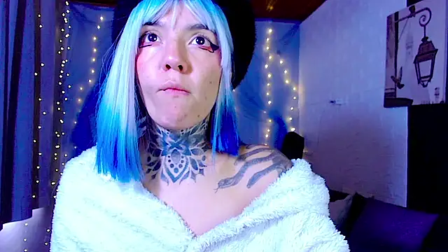 LannieGonzales webcam