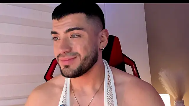 Alexander_Diazz webcam