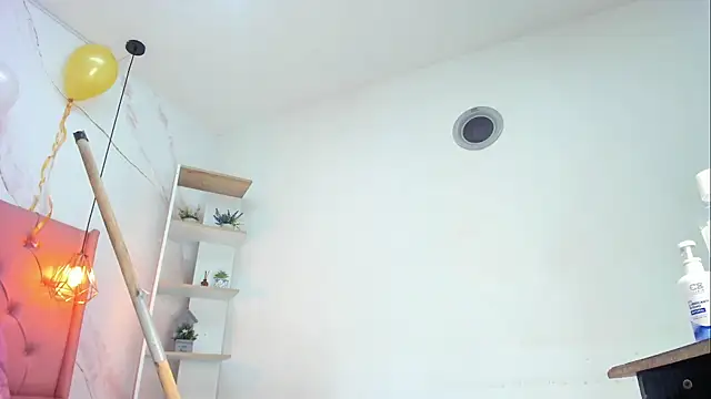 belle_brunette (F milf) - squirt6+1 min