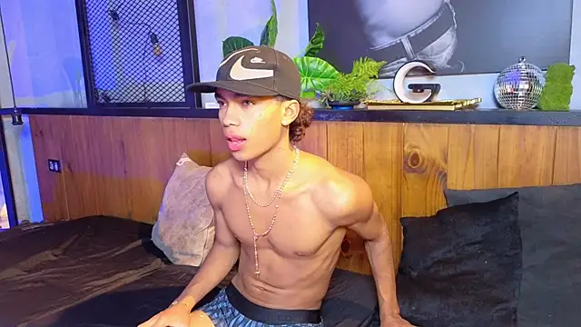 alancutee - AlanCutee's free webcam - UK Sex Cams