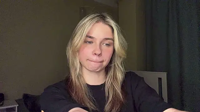 EarthaStinett webcam