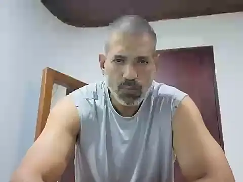 jackbigcock11 webcam