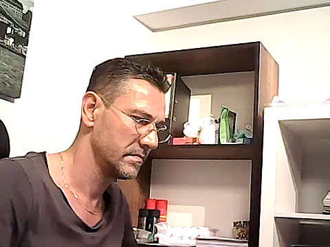 mastercharisma35 webcam