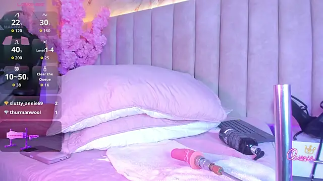 PixzyMartinez webcam