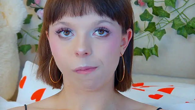 ElisabethDavis webcam