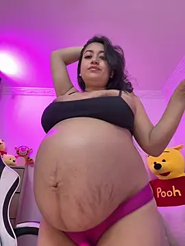 Webcam Model (shanel_taylor)  is live.Free join now!