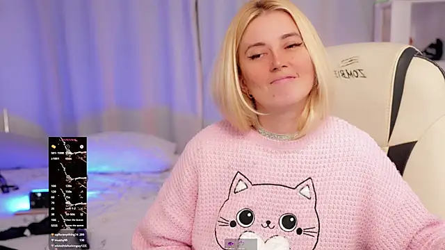 super_peach_stream11 webcam