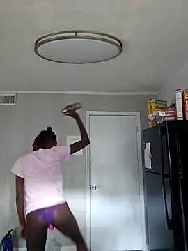 oliviaprettypussy webcam