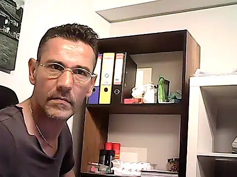 mastercharisma35 webcam