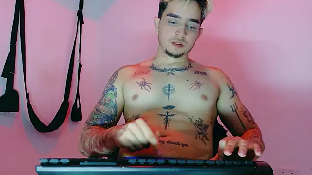 AliceandMax live sex cam