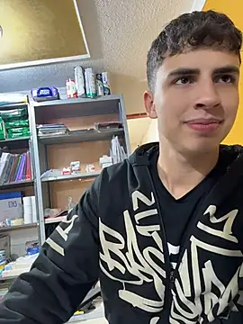 AdrianRinaldi webcam