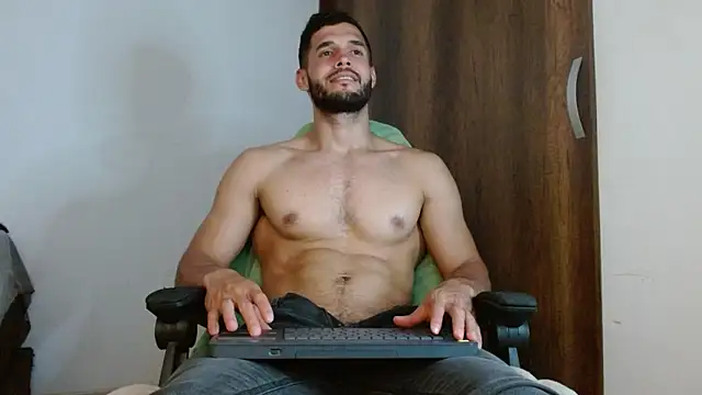 Noah_jhonsonn webcam