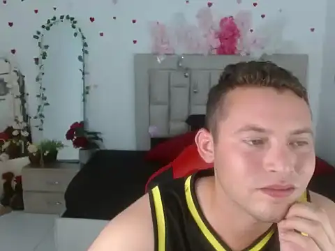 sven_fox723 webcam