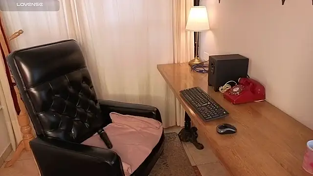 Pamela_Johnsonn webcam