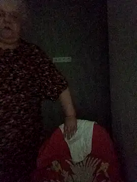 HapinessLovee webcam