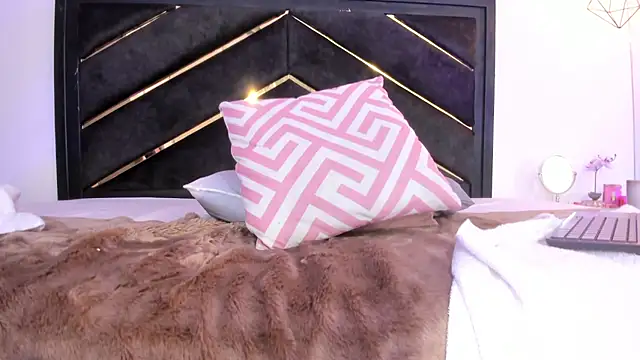 april_jones05 webcam