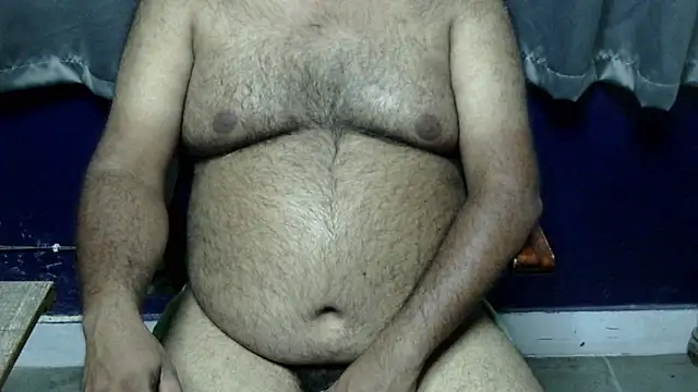 hairysubcub_70 (Ask my age) - Welcome To Daddy's Room. Make Daddy Cum.