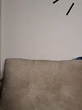 kisavixen - KisaVixen's free webcam - UK Sex Cams