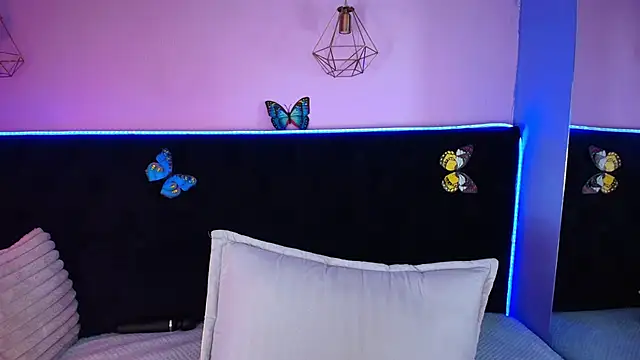 Anastasia_Whitee webcam