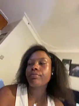 dellah27 (F young) - Domi on the clit 🤭💦🦋🩵💚