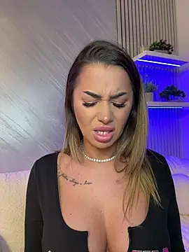 kirstievegas (F young) - Naked😈🎁last tip