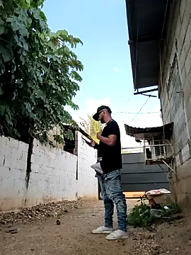 PIGHIGHDIRTY_p0 webcam