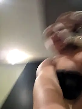 isabella_rossse - Isabella_rossse's free webcam - UK Sex Cams