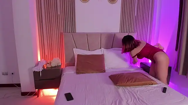 Victoria_Beaumont webcam