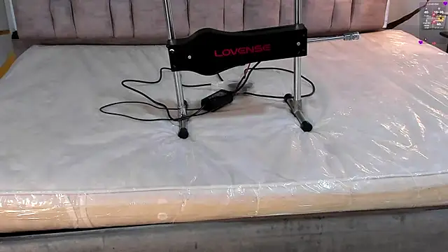 DomenicoRey's live cam