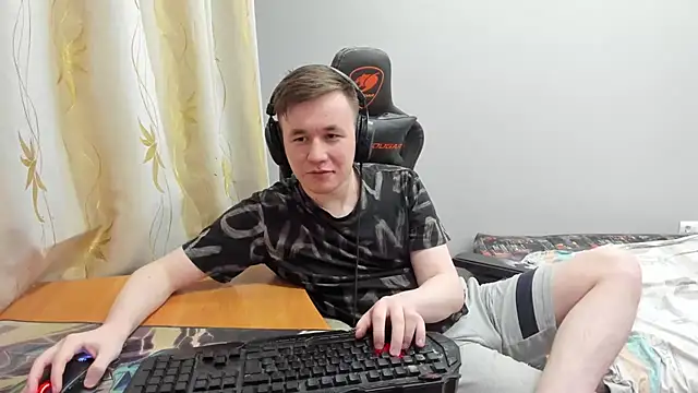 iliaskrislove webcam