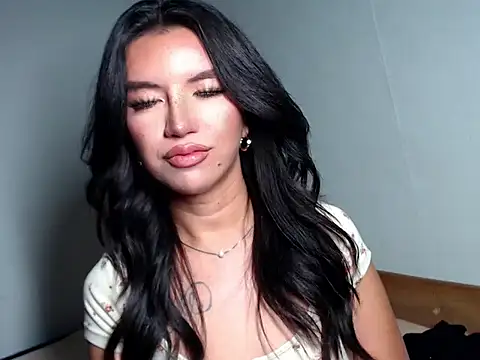 thinker_belle webcam